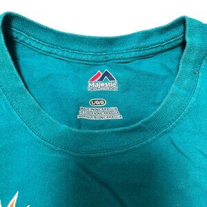 Majestic NFL Miami Dolphins Football T-Shirt Men's Size Large Teal Graphic Print